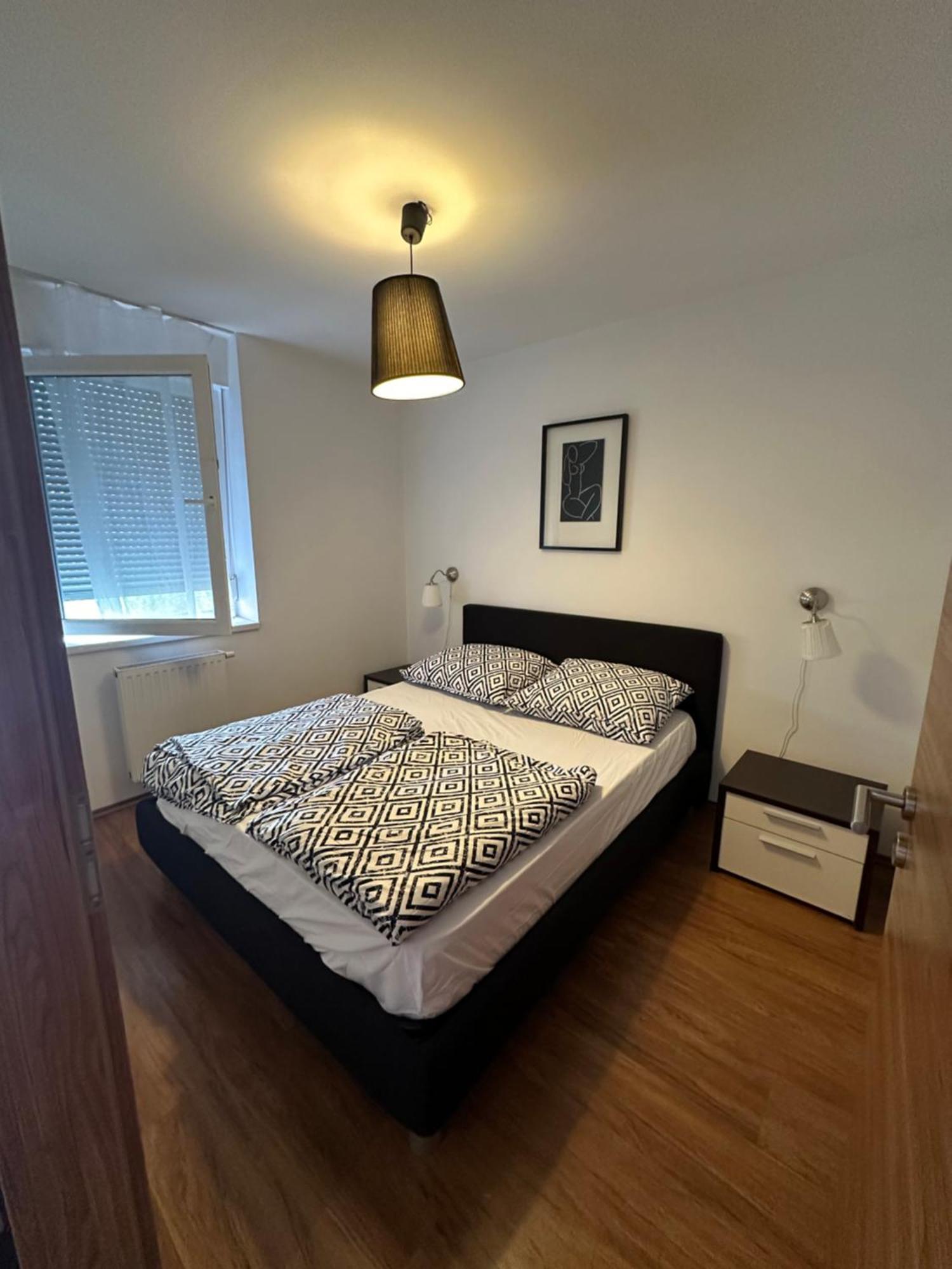 Joker Apartment Будапеща Екстериор снимка